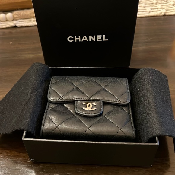 CHANEL Handbags - 🍀Sale🍀 Authentic Chanel Black Double Sided Flap Wallet